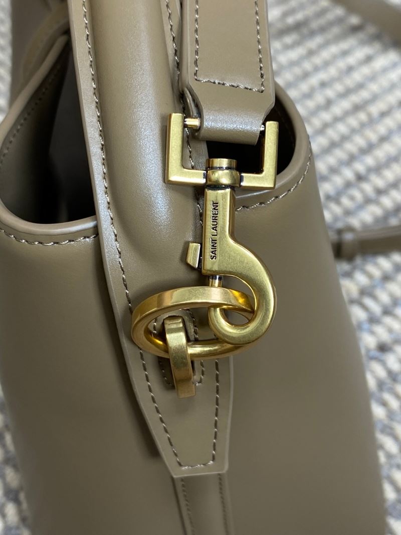 Y51 bucket bags